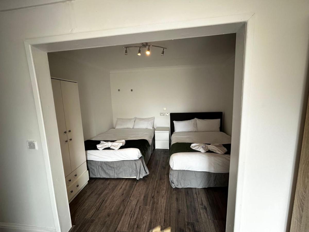 The Ruislip Apartment Kültér fotó